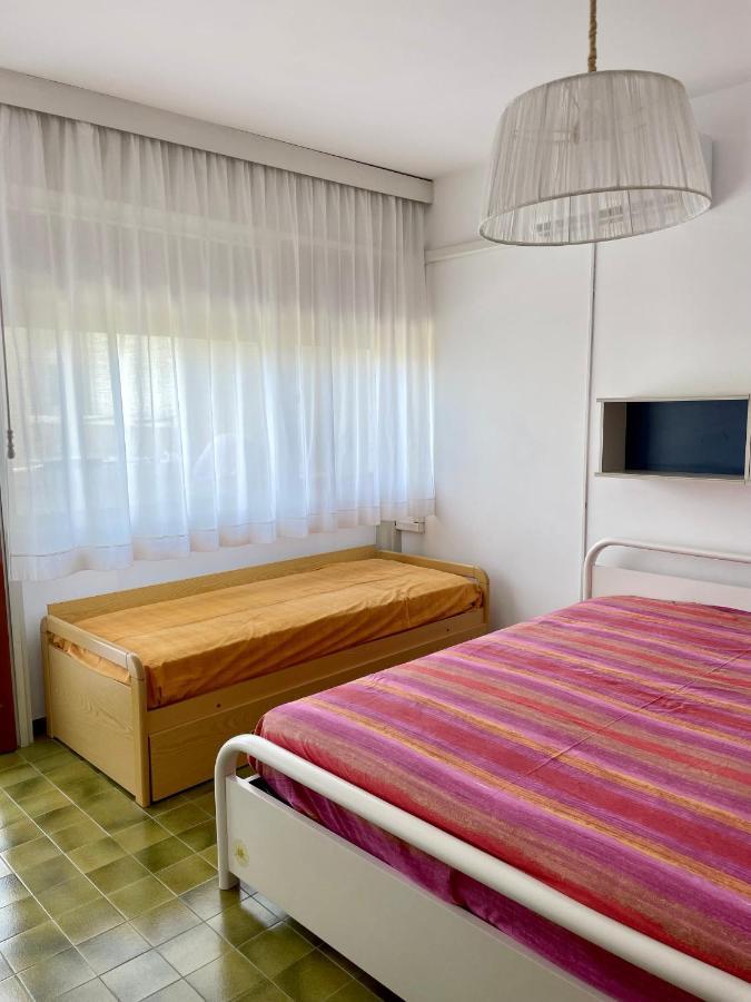 Condominio Centrale 104 Lignano Sabbiadoro Exterior photo